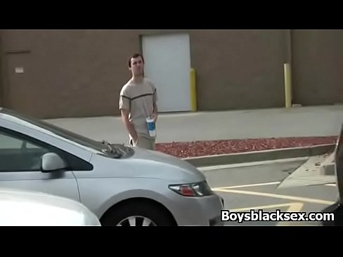 Black Muscular Man Seduces and Fuck White Sexy Boy 05