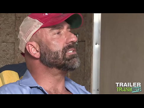 TRAILERTRASHBOYS Stud Raw Fucked By Hung