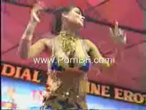 Beautiful Indian Babe Strips in very Sexy and Hot Belly Dance