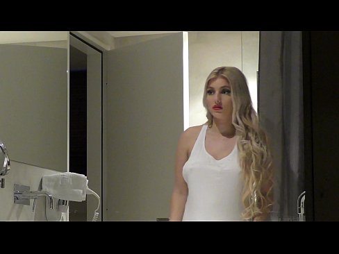 At the bathroom, Destiny´s just preparing for the night of her life. Chubby, BBW, Blonde is built for sex