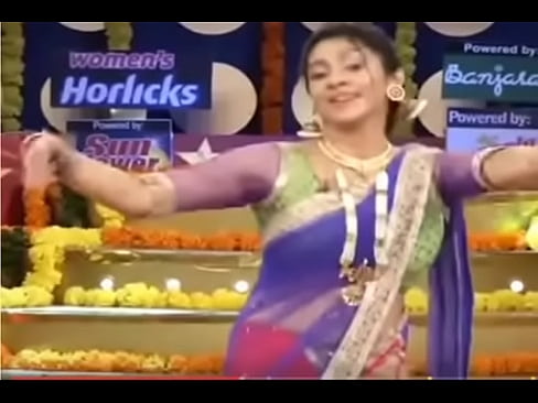 hot navel dance in show