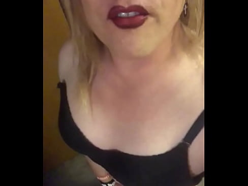 Stephanie Clover horny trans