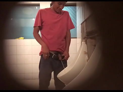 pissing