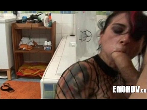 Hot emo slut 326