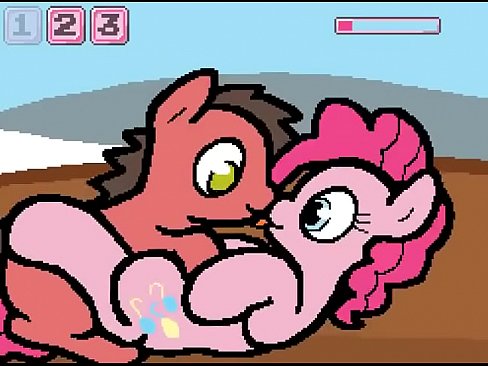 Pinkie Pie flash xxx