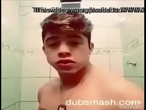 garotos lindos no dubsmash 18