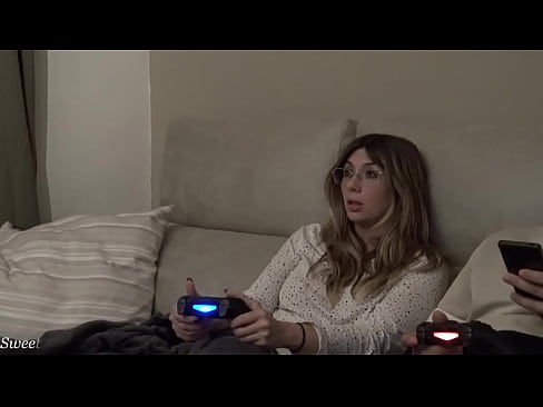 Playing the playstation, my friend leaves her boyfriend lying and I suck him hehehe