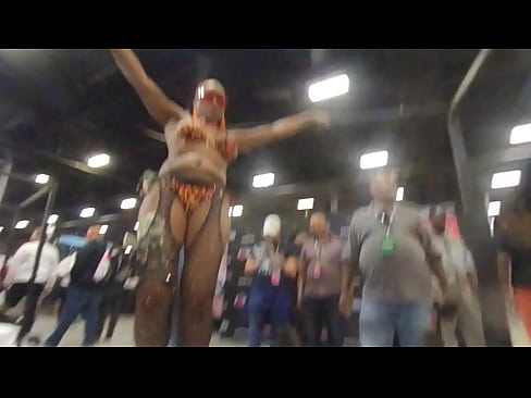 ebony dancer gives me a body tour at convention