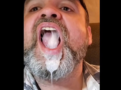 Cumplay 4th of July Mouthful of Cum