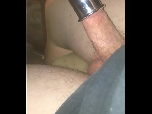 Fat cock doesn't fit in vacuum