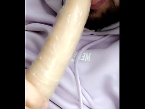 8 inch dildo up in my Ass