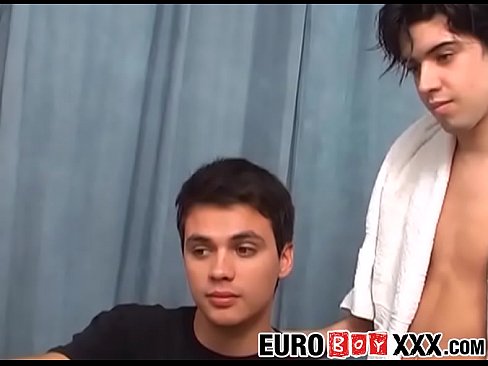 Young euro gays fuck after rimming