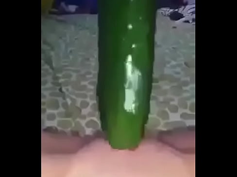 Cucumber making pussy cum