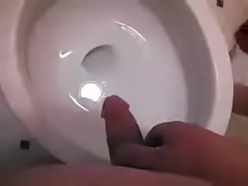 shaved dick peeing