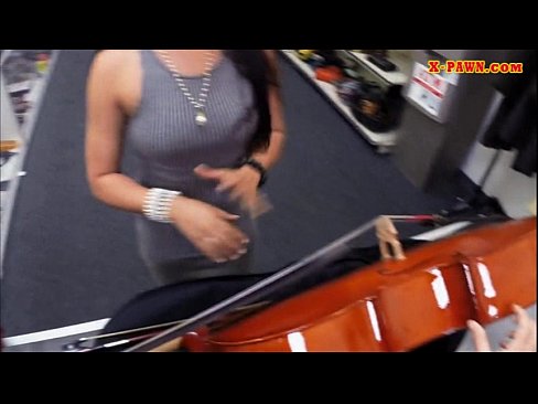 Babe pawns her Cello and fucked at the pawnshop for cash