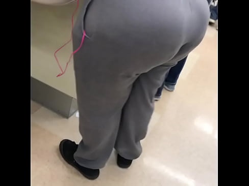 big booty walking