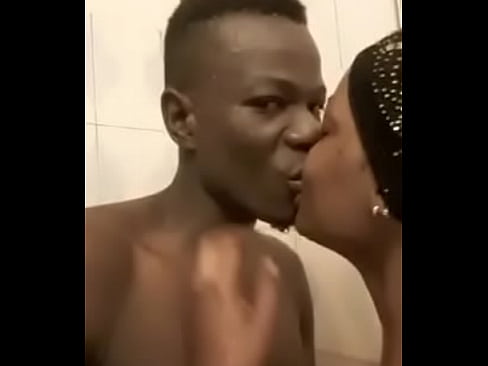 Ghana guy fucks an afro american