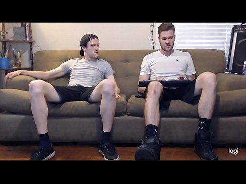 Couple dudes jerked off without knowing it was being recorded