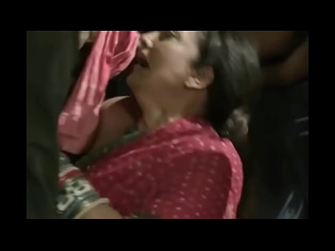 Ramya sri boobs popout from telugu movie o malli