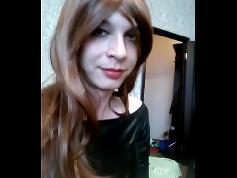 Teen crossdresser vlada show her body