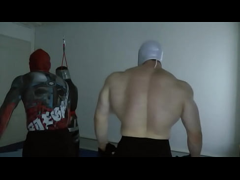 TylerMUSCLEGOD VS Iron Ivan - Wrestling Domination