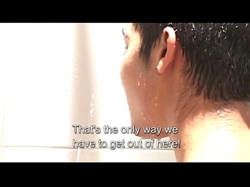 GayForIt.eu - innocent the pris on shower with the tough guy