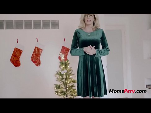 Step Mom helps With Goner Boner On Christmas