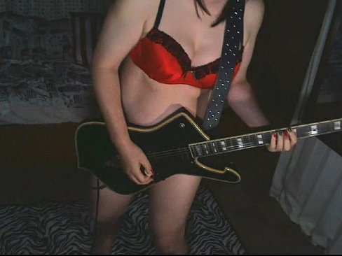 Detroit Rock City / KISS guitar cover lingerie ver.