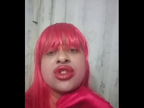 Face perla crossdressing