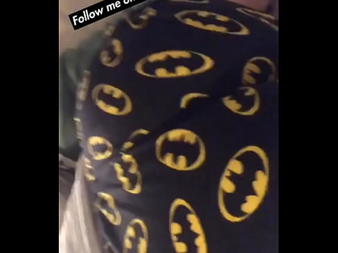 Batman shorts twerk