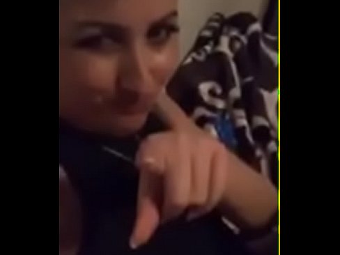 turkish slut muenevver periscope stream part 4