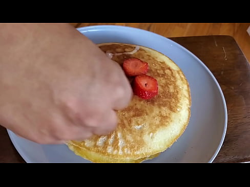 Hot Cum Pancakes are delicious!