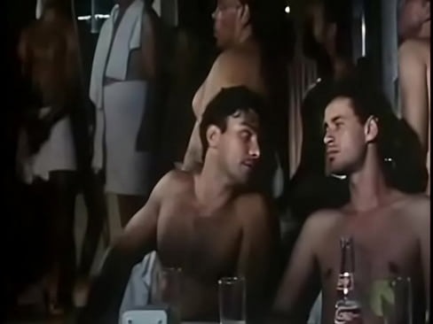 Leonardo Vieira em Cena Gay no Filme Crônicamente Inviável B