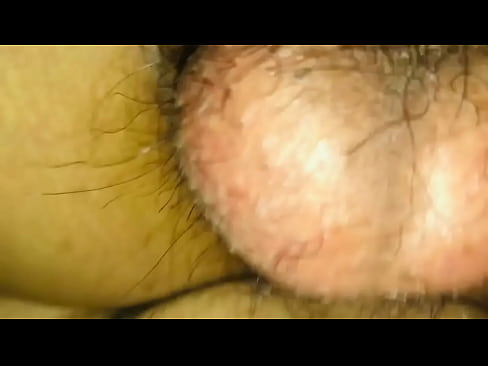 Bareback fuck hairy vers