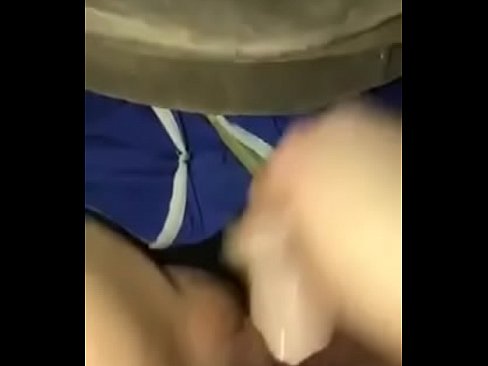 Filling her pussy
