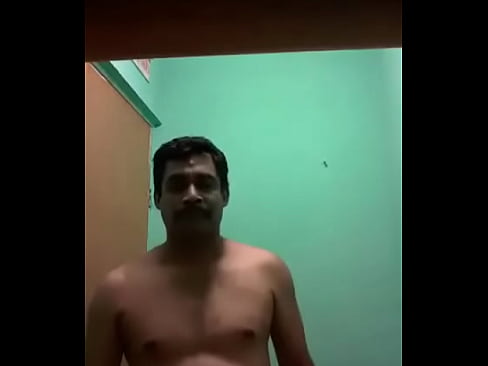 El señor Delfin caliente