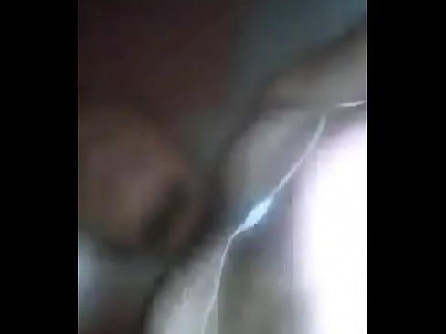 Maje salvadoreño de quien sabe donde enseñando verga en video