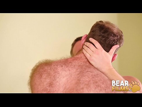 Ginger stud barebacked by naughty bear