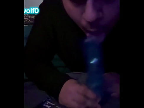 Trying to see if I can suck dick with my step sisters dildo maybe I’ll ask her to teach me