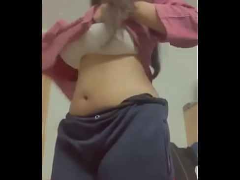 Vnidhii69 Indian girl removing dress