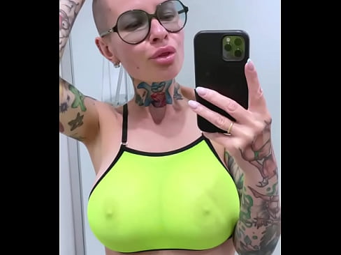 Bald MILF squirts in the mirror