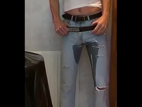 wetting my hot jeans