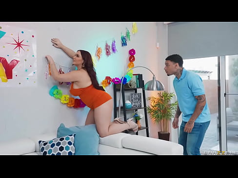 Helpful / Brazzers/Enter promo / Whole video