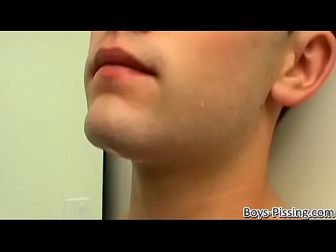 Piss lover jerking off and tasting piss