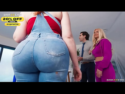 Paying The Lesbian / Brazzers/ Enter XVPROMO