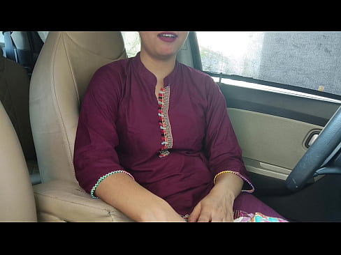 Desi Girl Friend Risky Sex in Car. Sucked Fucked Hanjob Cumshot in Public