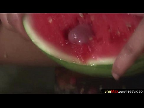 Big ass latina shemale cums hard after pounding a watermelon