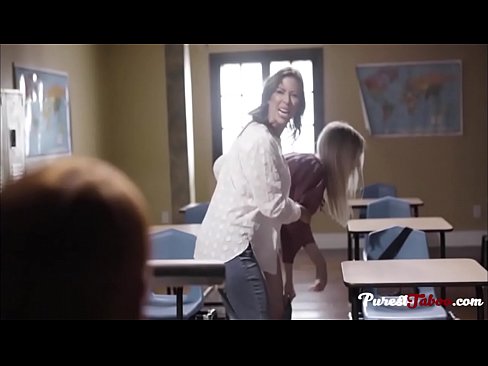 Teacher step mom to fuck daughter