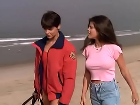 Yasmine Bleeth Baywatch without Bra