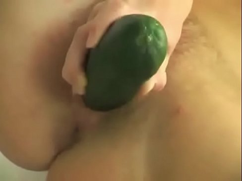 Squirting for a young Bitch5088